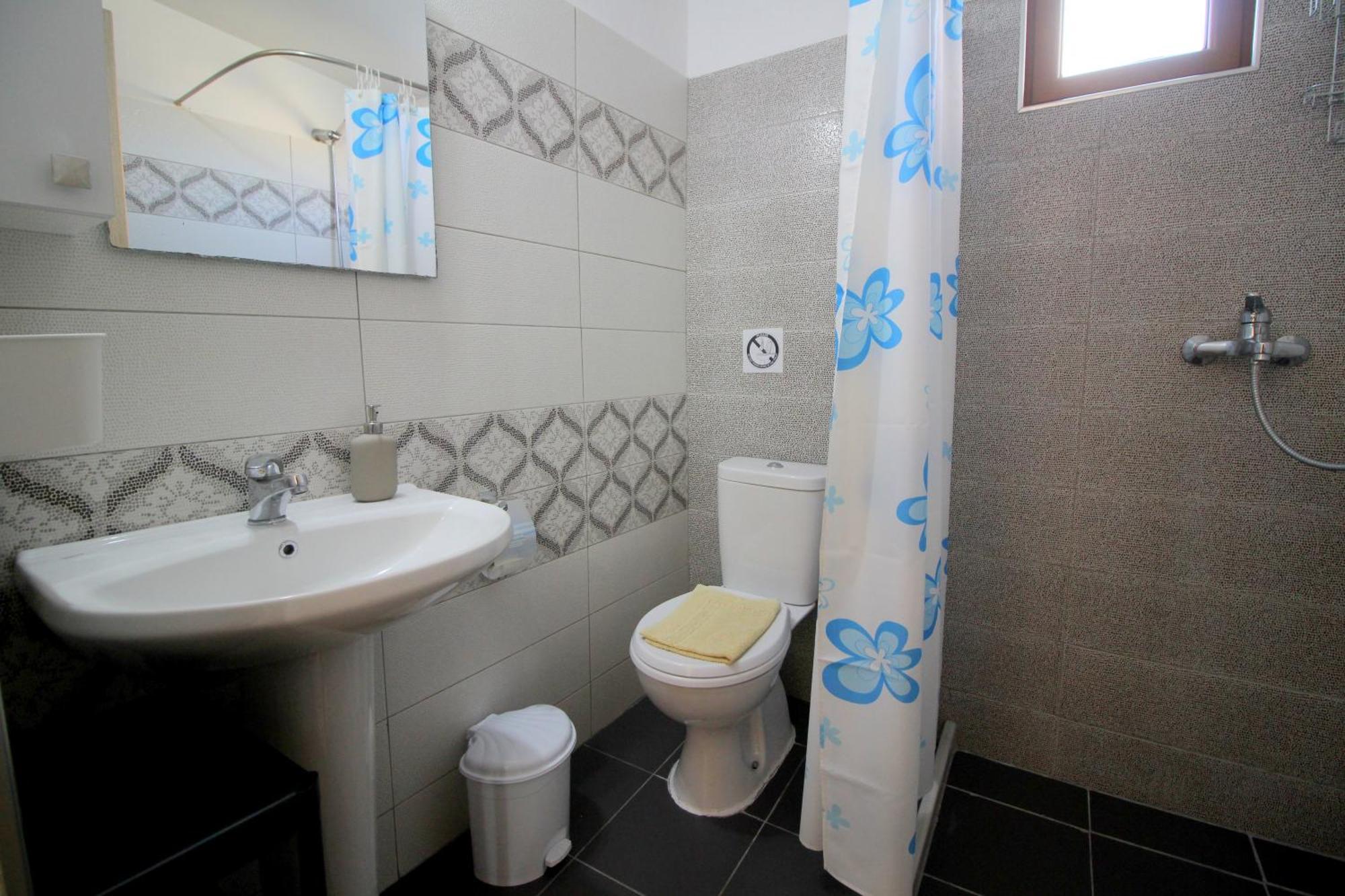Ksamil City Center Villa Bagian luar foto